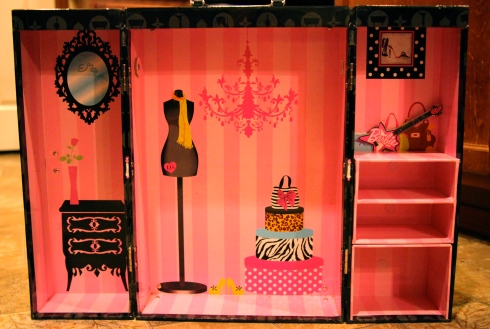 Barbie Closet Remodel  homecreationseveryday